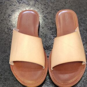 Tan Minimalist Sandals with Wide Strap